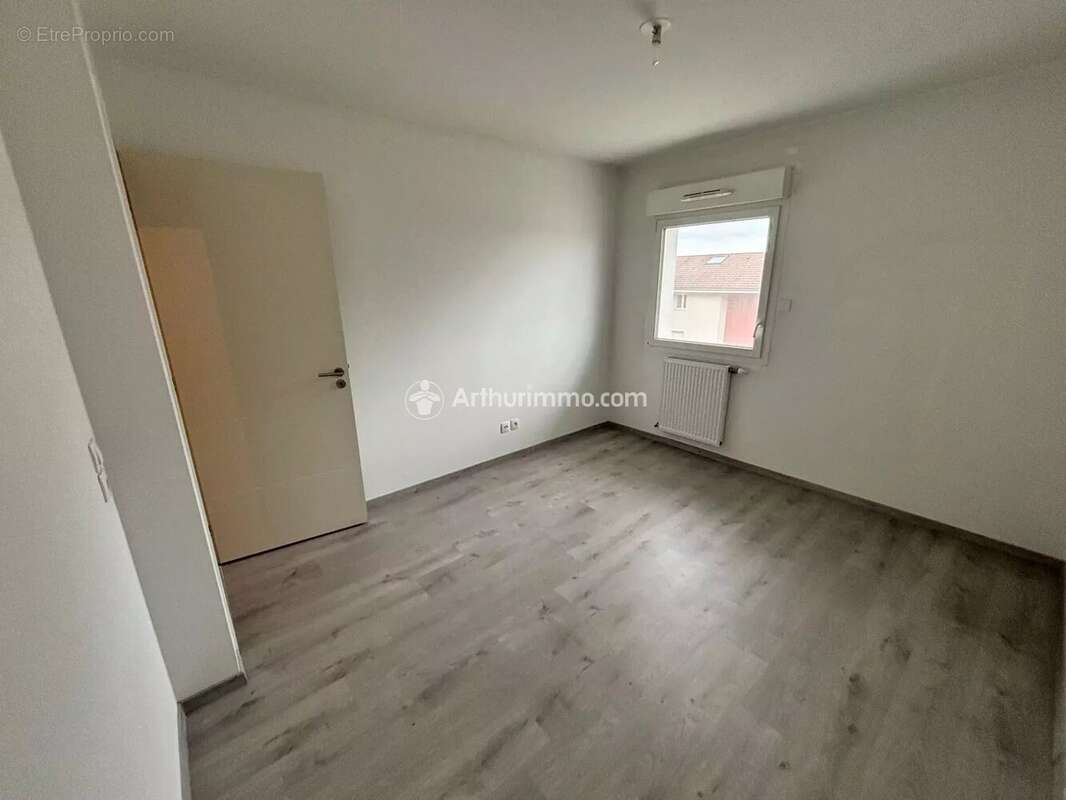 Appartement à SAINT-CERGUES