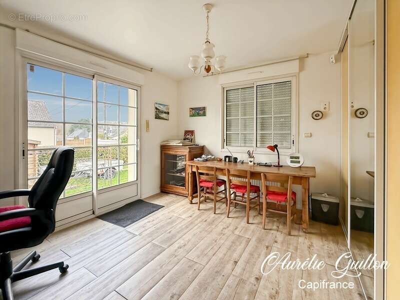 Maison à LE ROC-SAINT-ANDRE