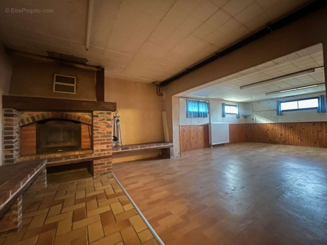 Maison à OUZOUER-SUR-TREZEE