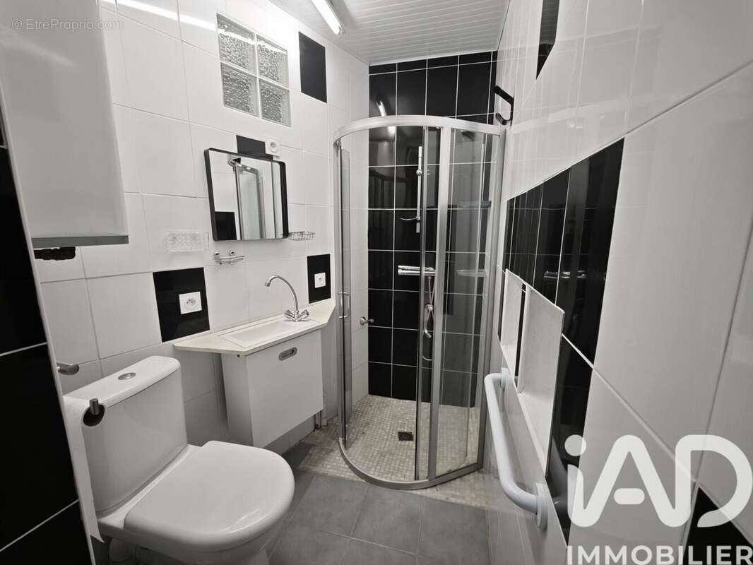 Photo 7 - Maison à CARENTOIR