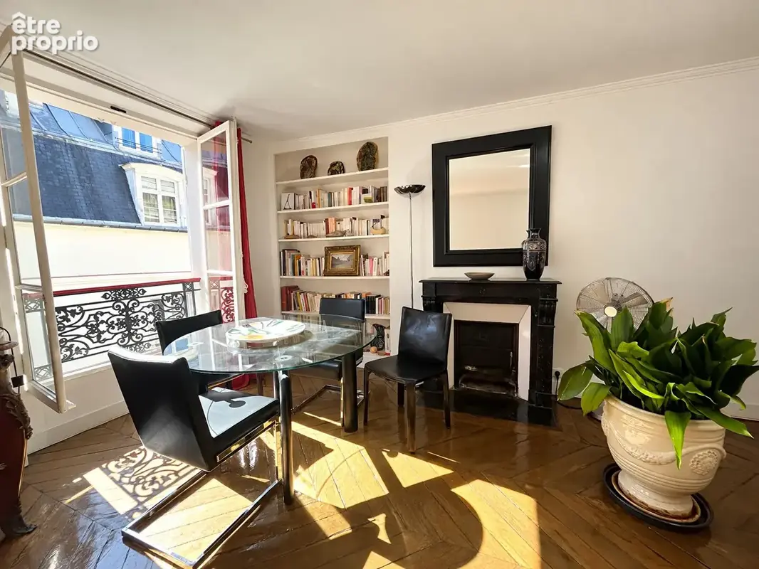 Rue Jacob - Saint-Germain-des-Prés  Élégant 2 pièces de 42 m² dans un immeuble du XVIe siècle - photo 4