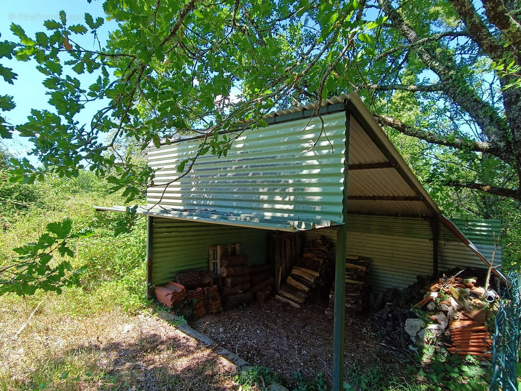 Elégante maison dans un beau cadre de vie. - photo 14