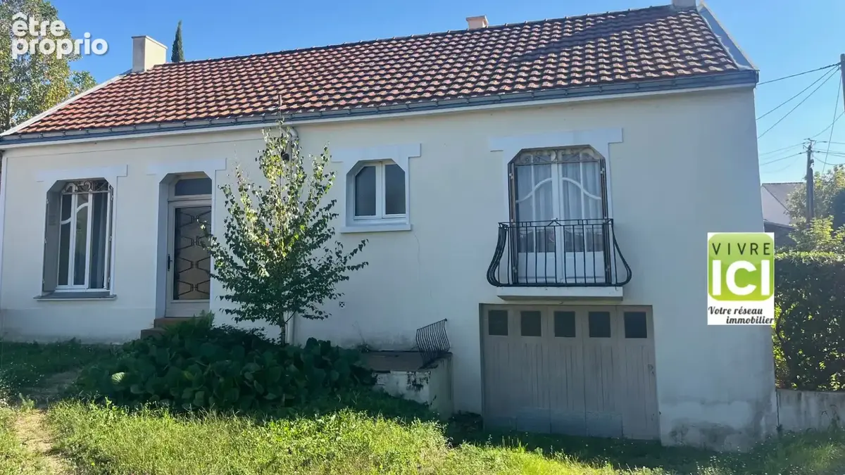 Maison à LA CHAPELLE-BASSE-MER