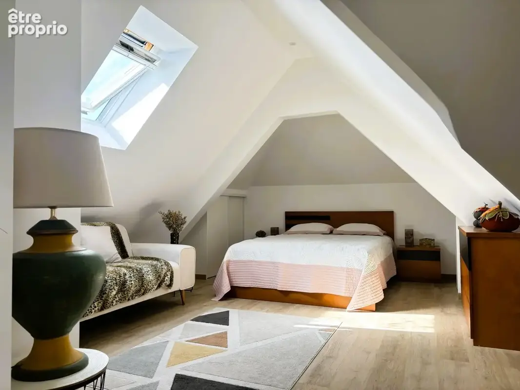 Maison 8 pièces 198 m² à vendre à Chuelles (45220) - photo 21