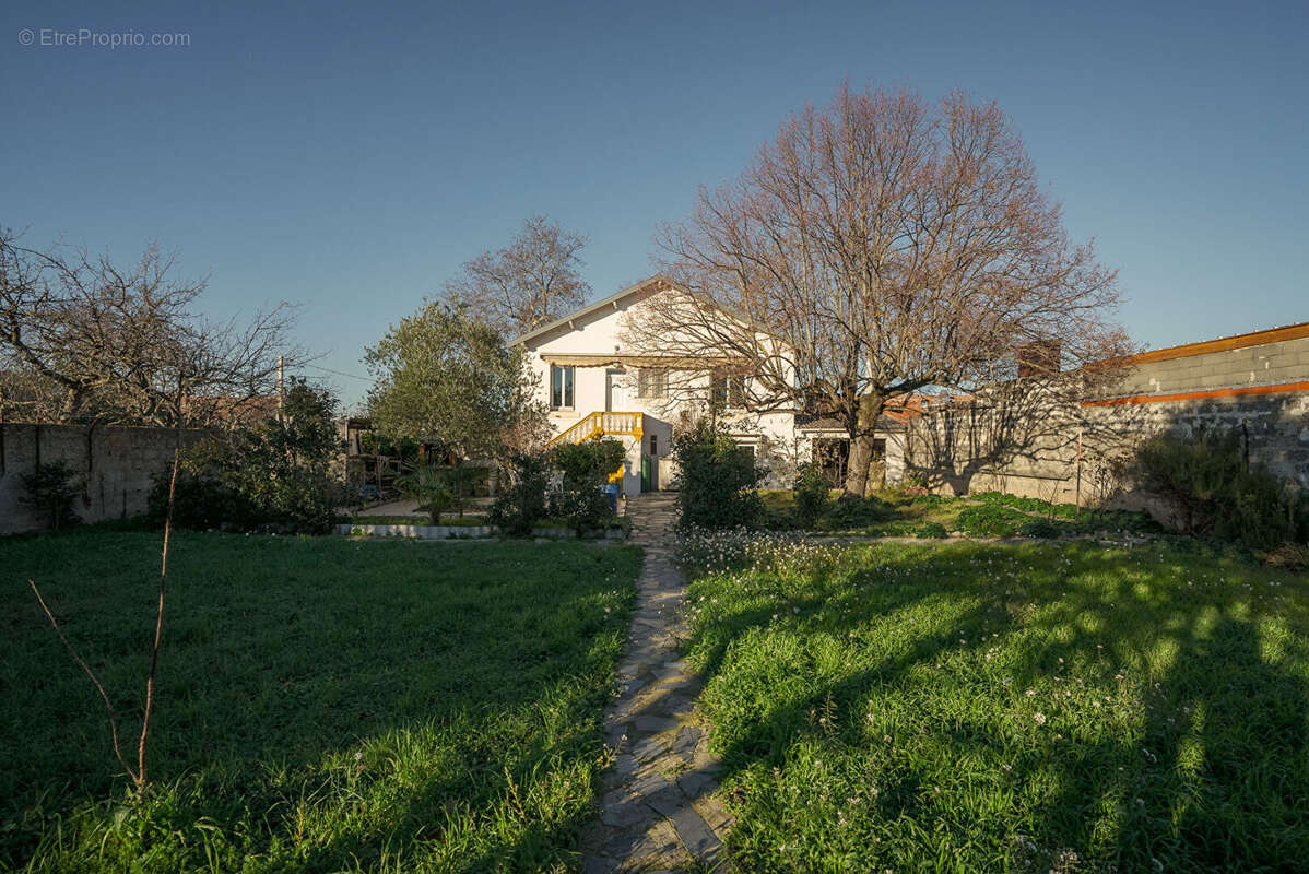 Maison à CARCASSONNE
