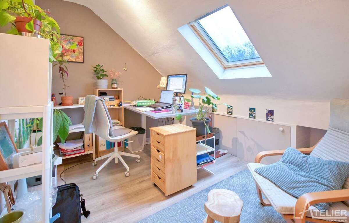 Maison à FEUCHEROLLES