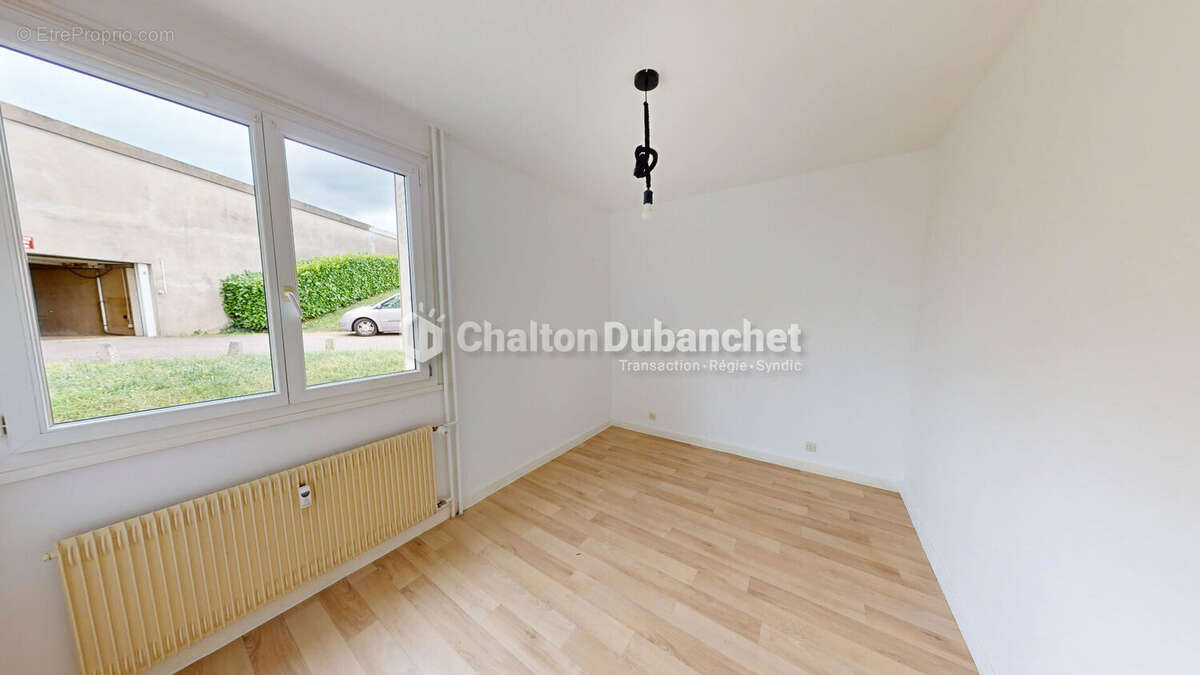 Appartement à RIORGES