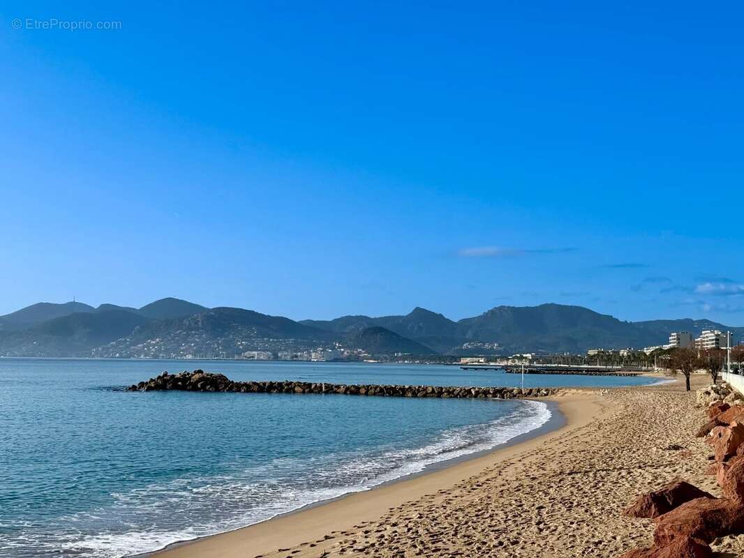 Appartement à CANNES