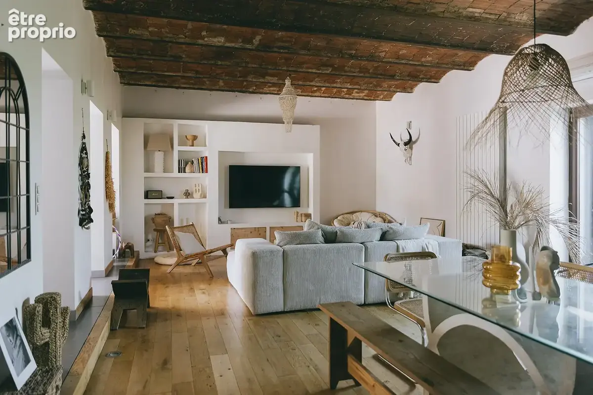 Propriété de caractère de 193 m2 avec jardin et piscine - photo 4