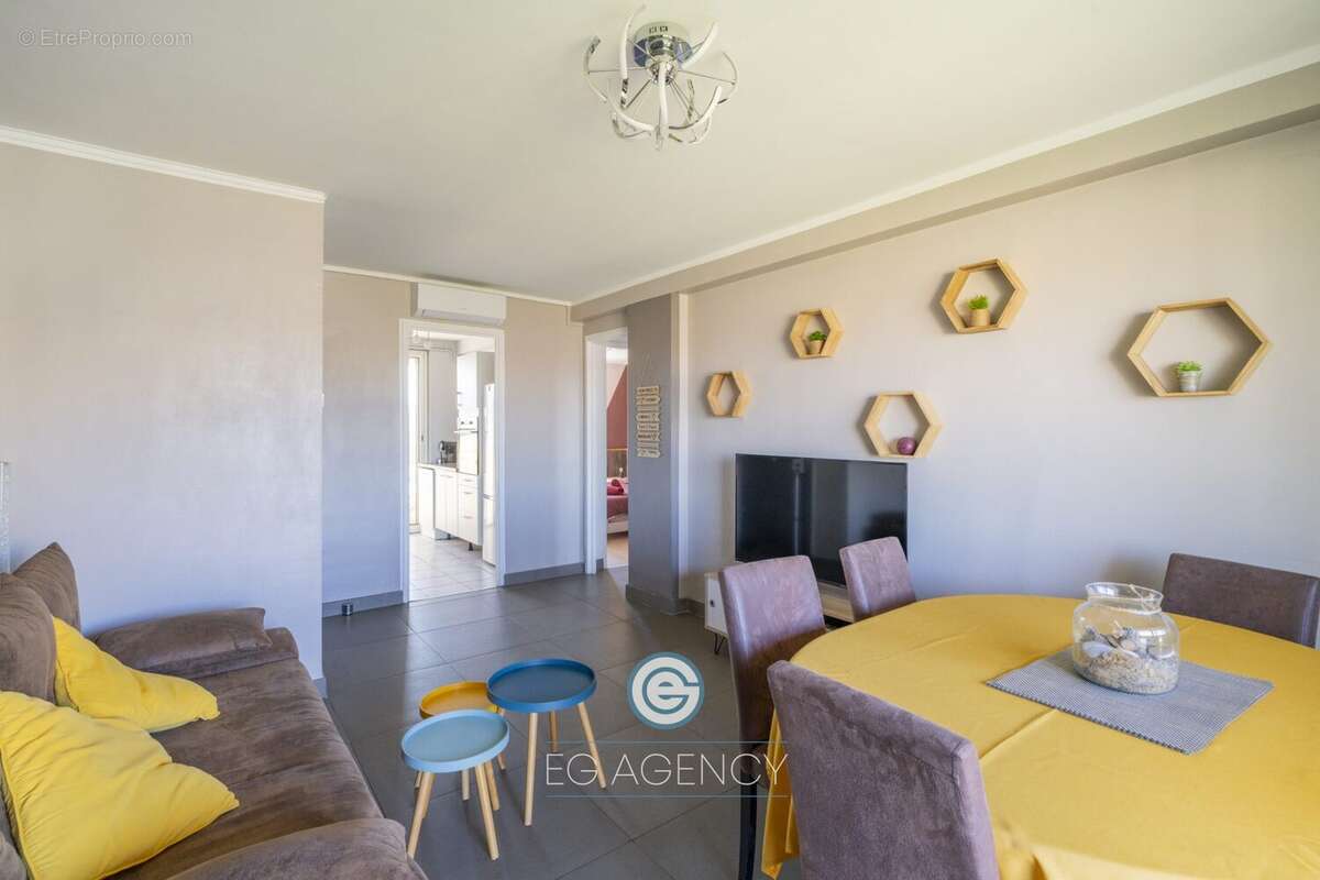 Appartement à MARSEILLE-8E
