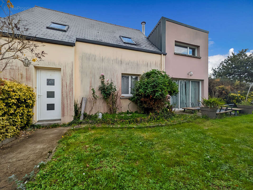 Maison à ERCE-PRES-LIFFRE