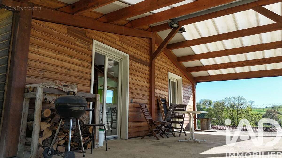 Photo 2 - Maison à CHARMES