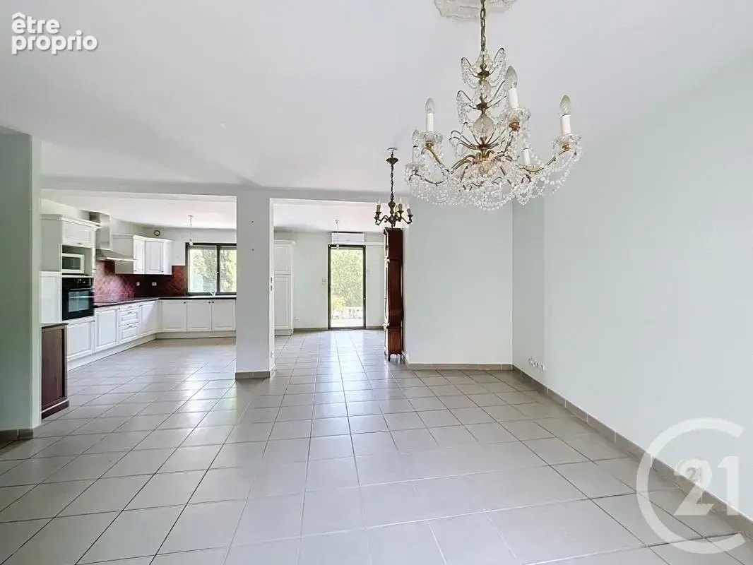 Photo Maison à Givors au prix de 265 000€