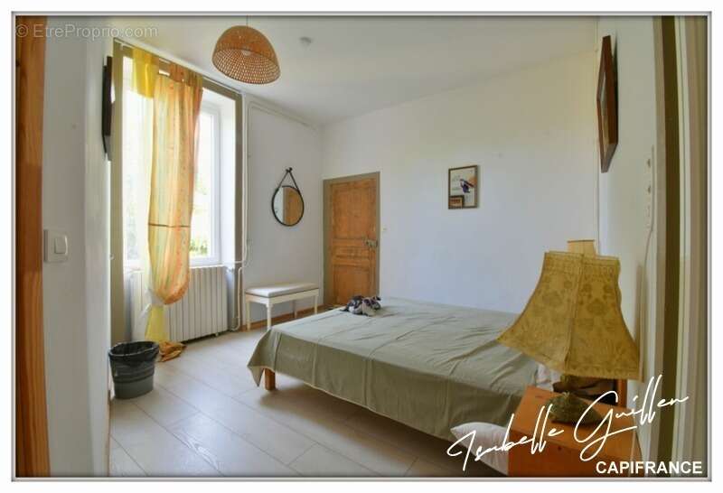 Maison à vendre 9 pièces VESDUN (18) - photo 15