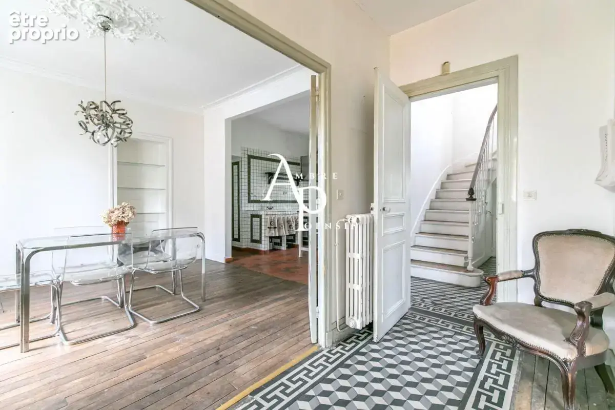 Maison 246 m² à Rosny-Sous-Bois  - photo 4