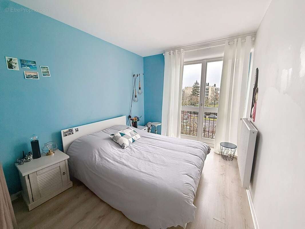 Appartement à CHENNEVIERES-SUR-MARNE
