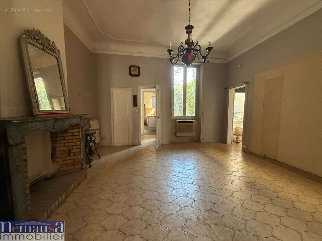Appartement à NIMES