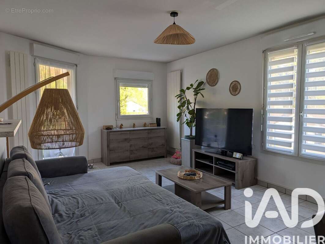 Photo 5 - Appartement à VARCES-ALLIERES-ET-RISSET