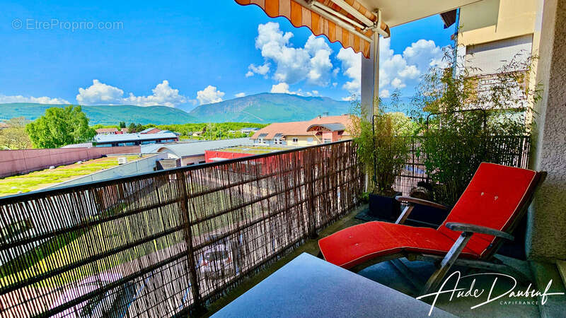 Appartement à VALLEIRY