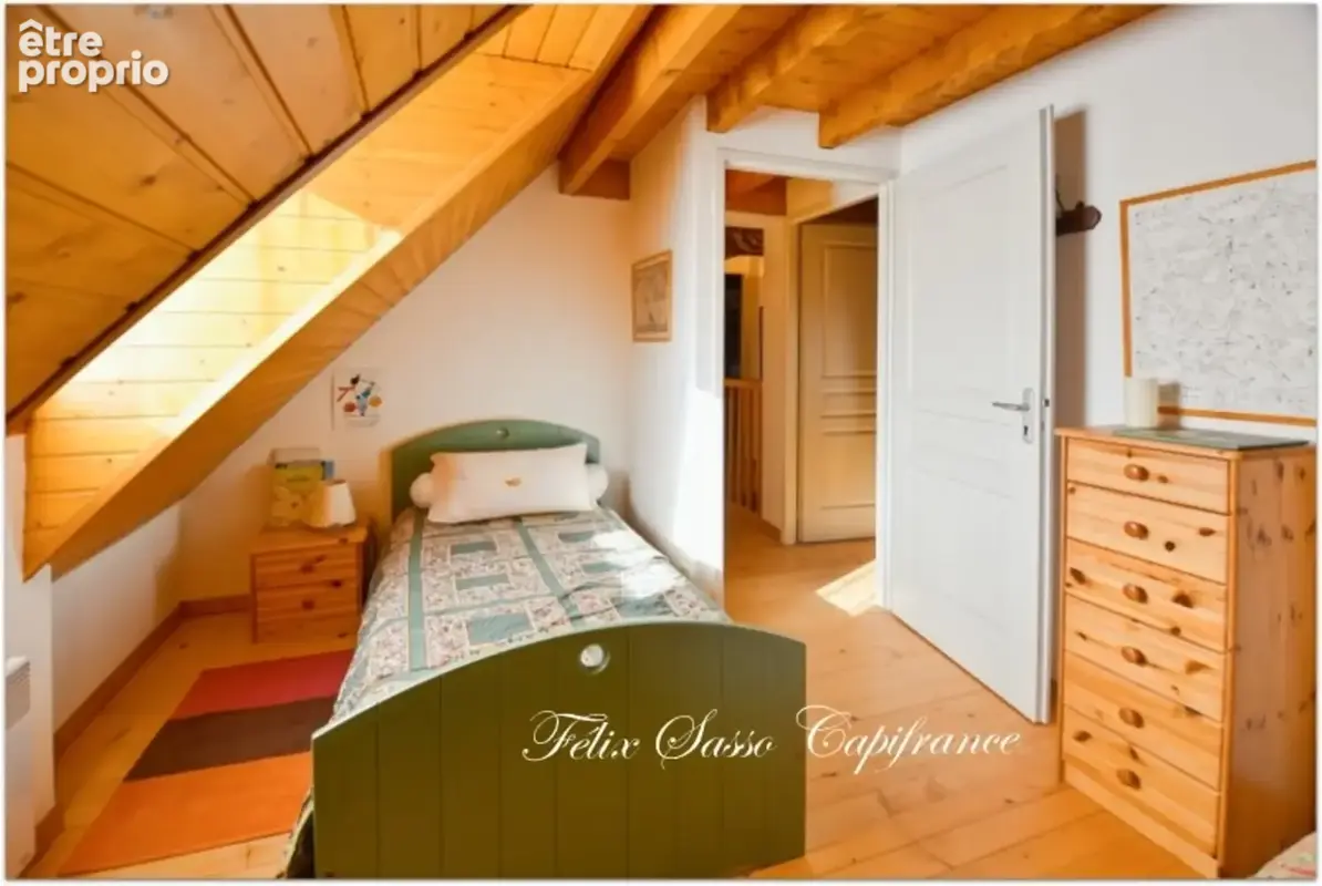 AUCUN (65),  maison de charme cosy T5 avec vue panoramique exceptionnelle ! - photo 13
