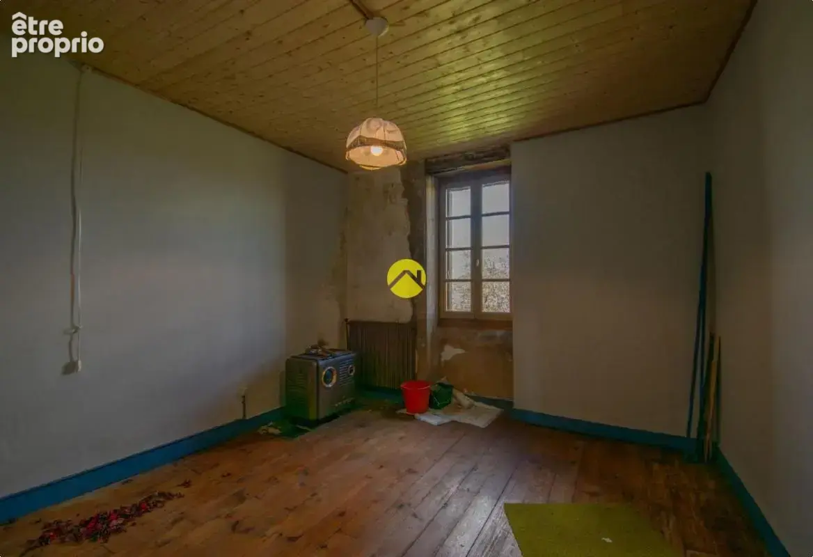 Maison à rénover avec hangar - photo 11