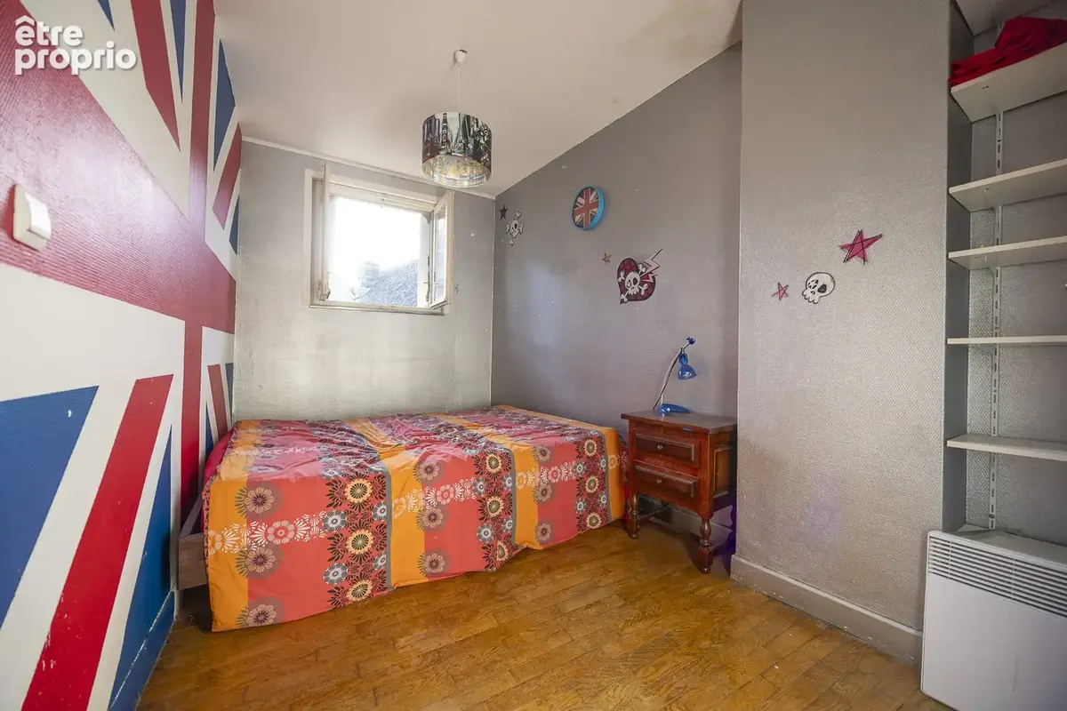 Maison 5 pièces 78 m² à vendre à Pleaux (15700) - photo 8