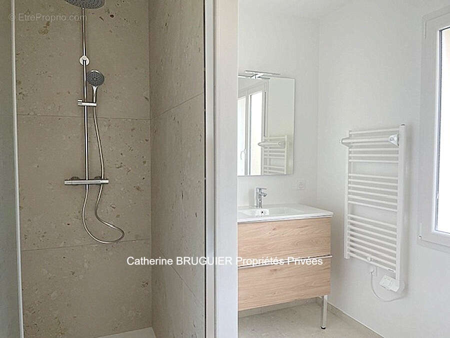 Maison à SAINT-JEAN-DE-LIVERSAY