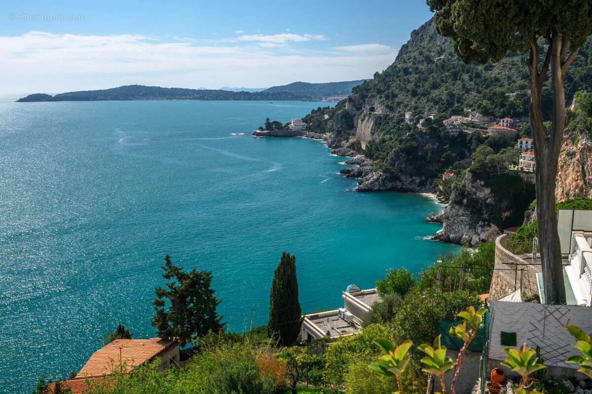 Appartement à CAP-D'AIL