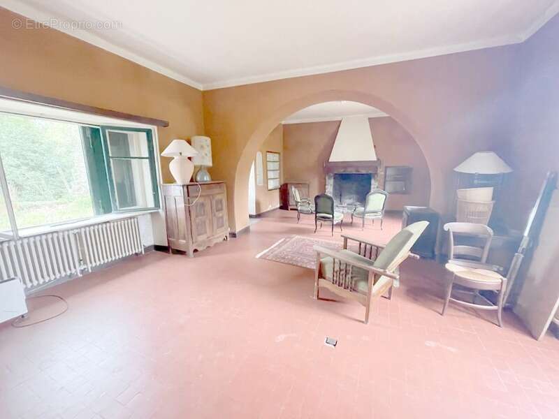 Maison à SAINT-CHRISTOL-LES-ALES