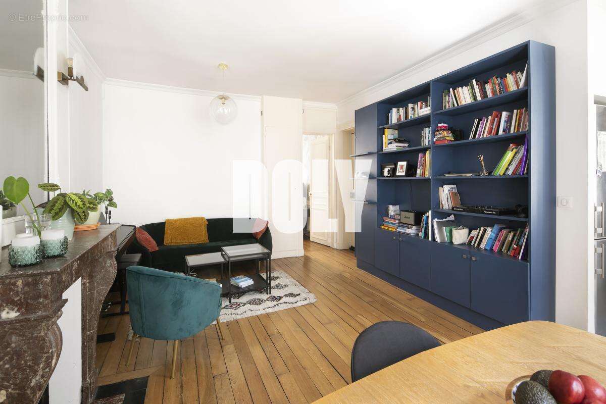 Appartement à PARIS-9E
