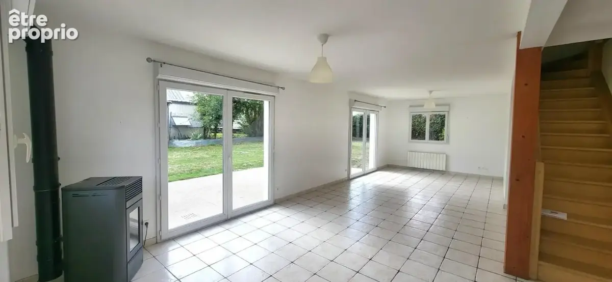 BOIS-GUILLAUME : MI 150 m² (2011) - Jardin 700 m² , 4 CH & 4 PK intérieurs - Belle opportunité ! - photo 3