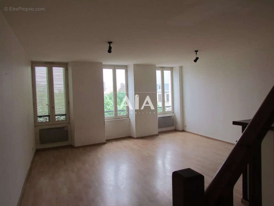 Appartement à RUFFEC