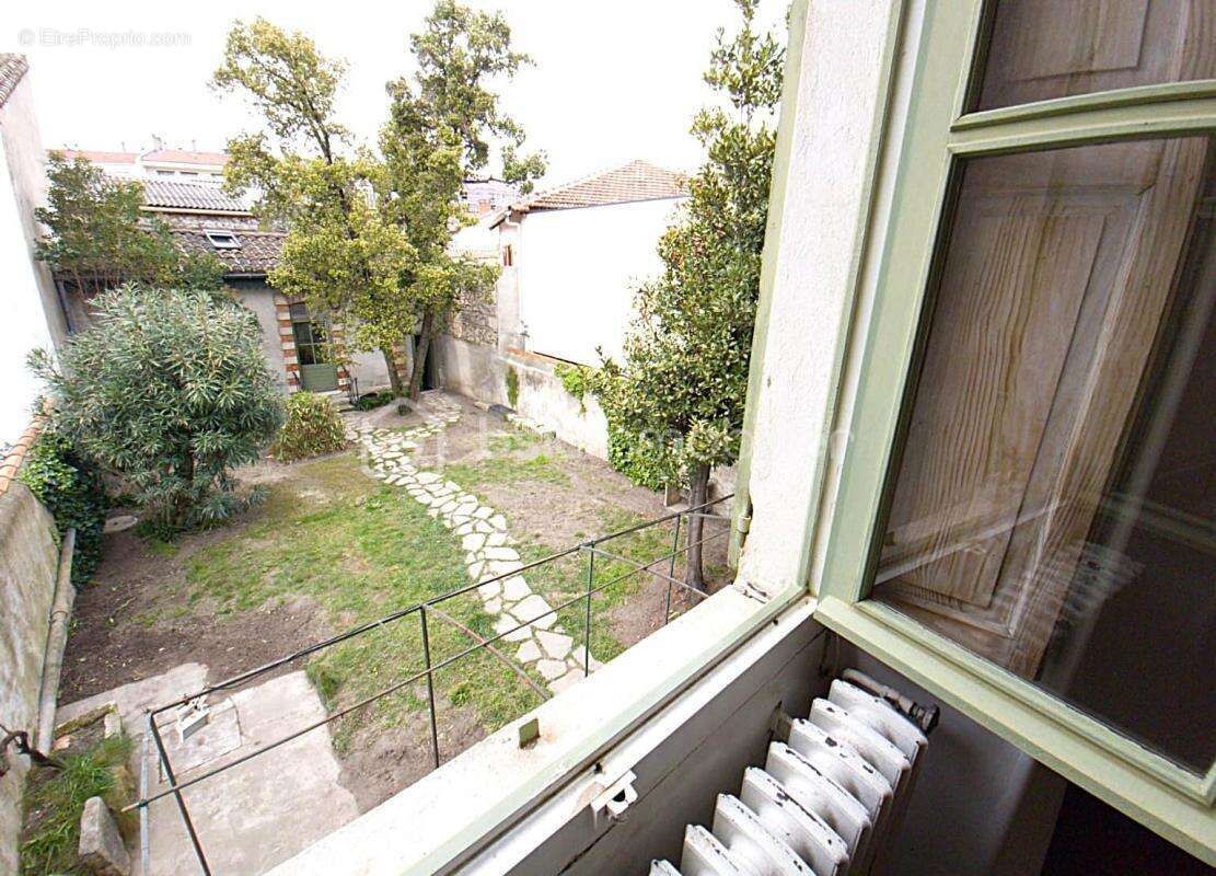  Maison de charme 180 m² + dépendance + jardin - photo 16