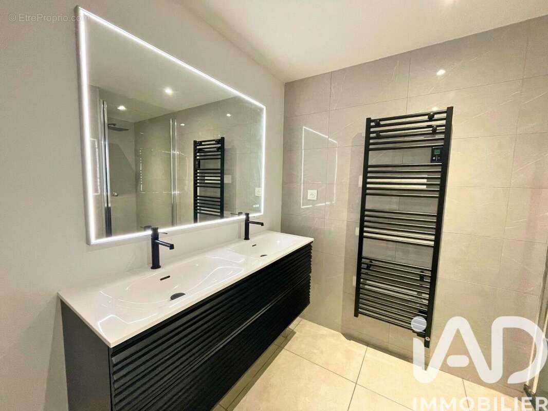 Photo 8 - Appartement à SAINT-ETIENNE