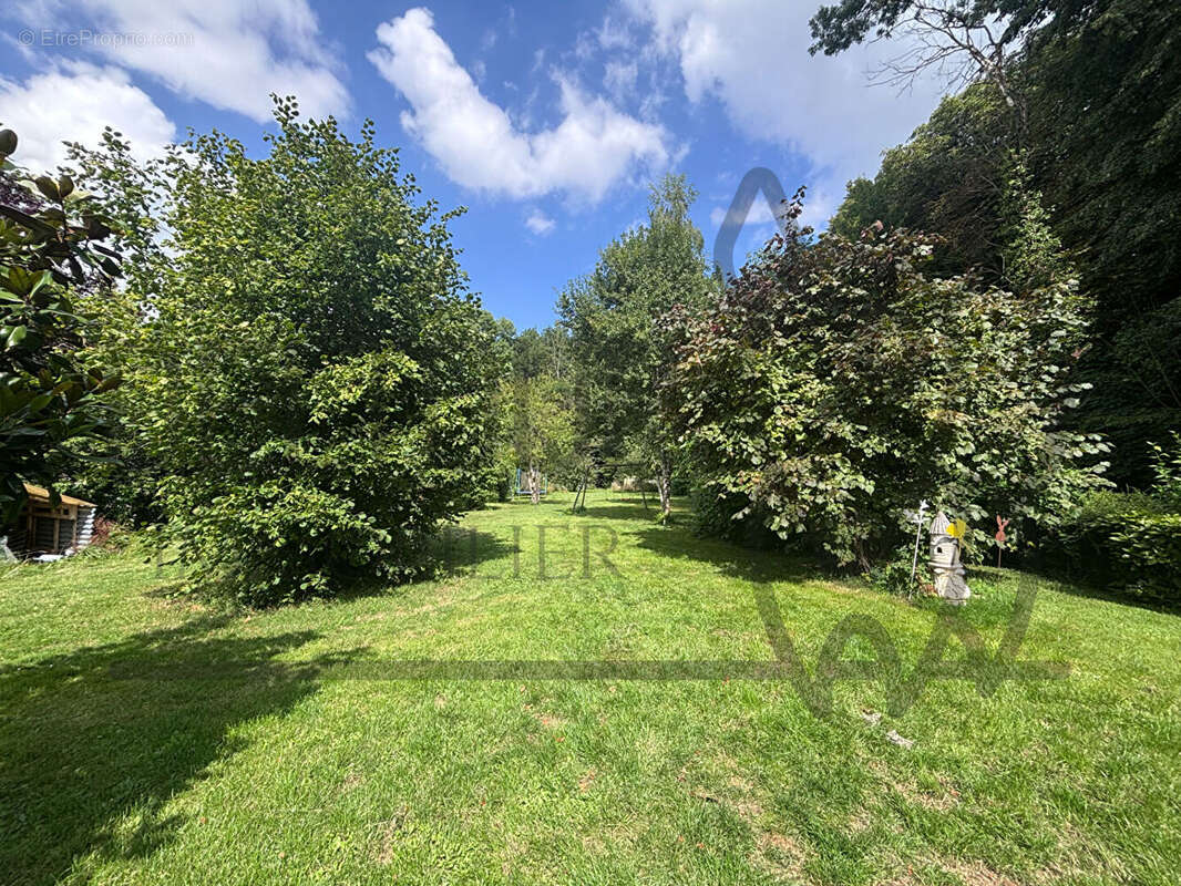 Maison à FAREMOUTIERS