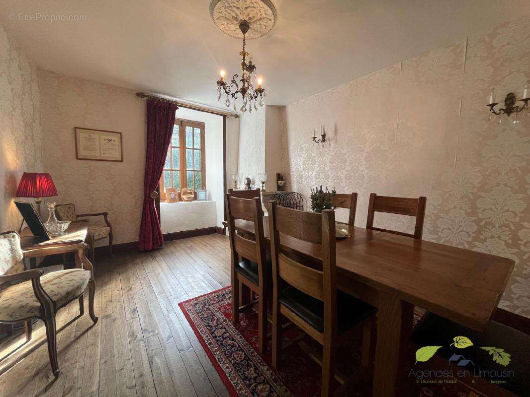 Maison 152 m² à Chamboulive  - photo 6