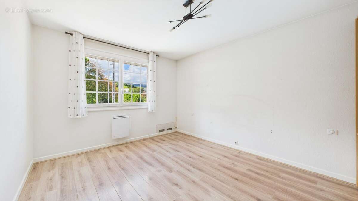 Maison à SAINT-PERAY