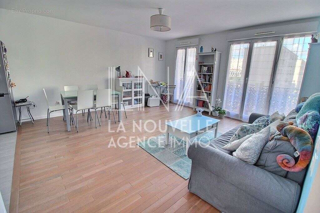 Appartement à ROMAINVILLE