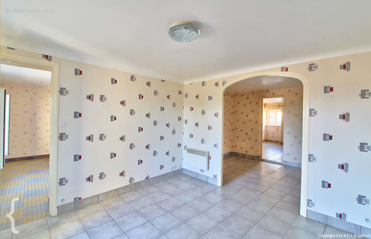 Autre à CHATELGUYON