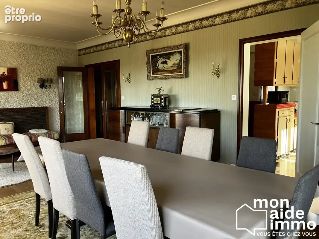 Maison 6 pièces 147 m² à vendre à Baraqueville (12160) - photo 4