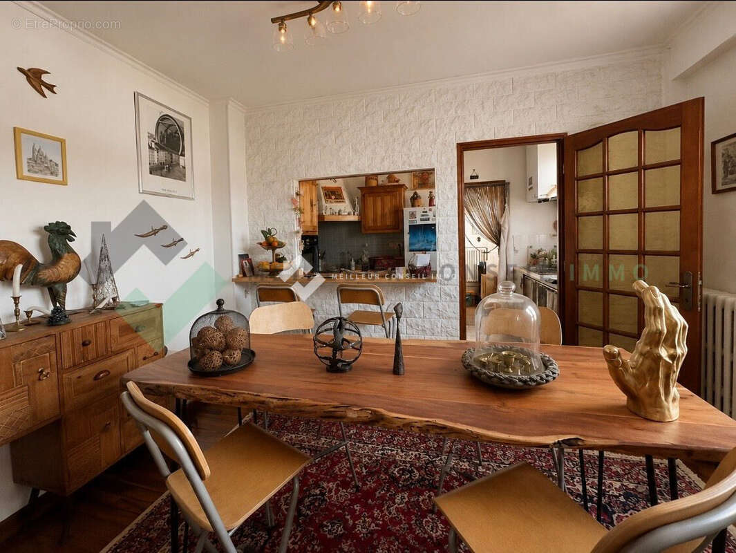 Appartement à MAISONS-ALFORT