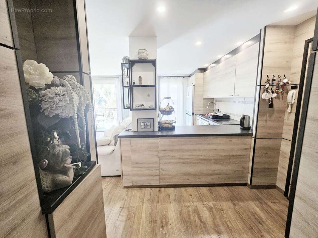 Appartement à LE CANNET