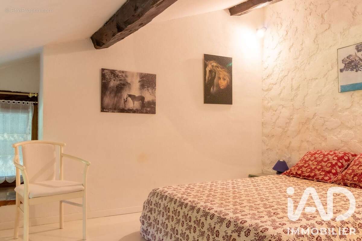 Maison 370 m² à Lafrancaise  - photo 9