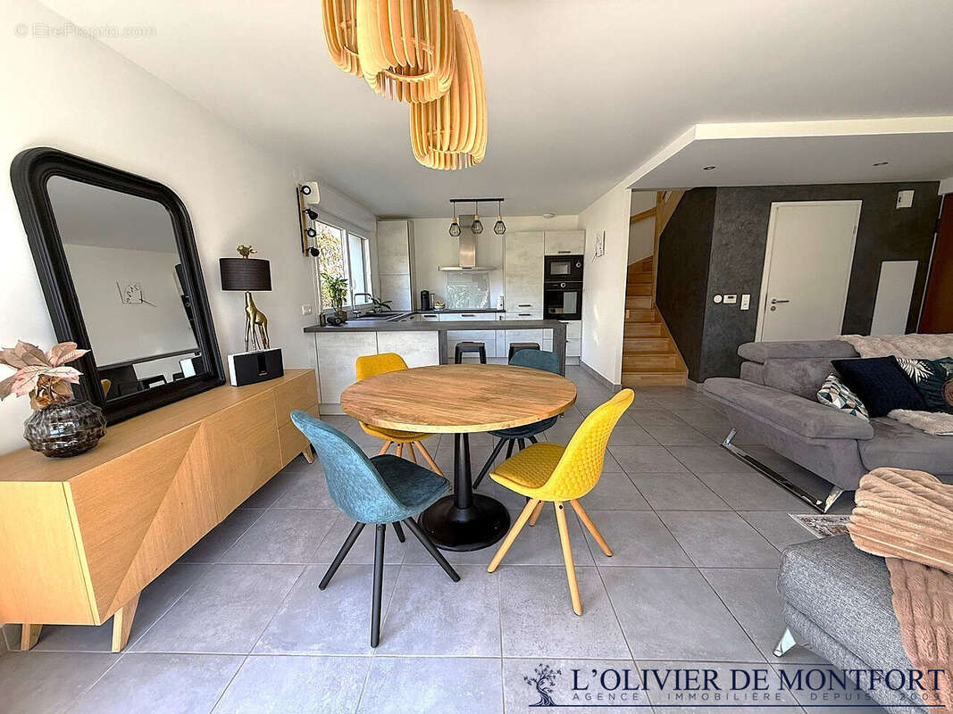 Maison à MONTFORT-L'AMAURY