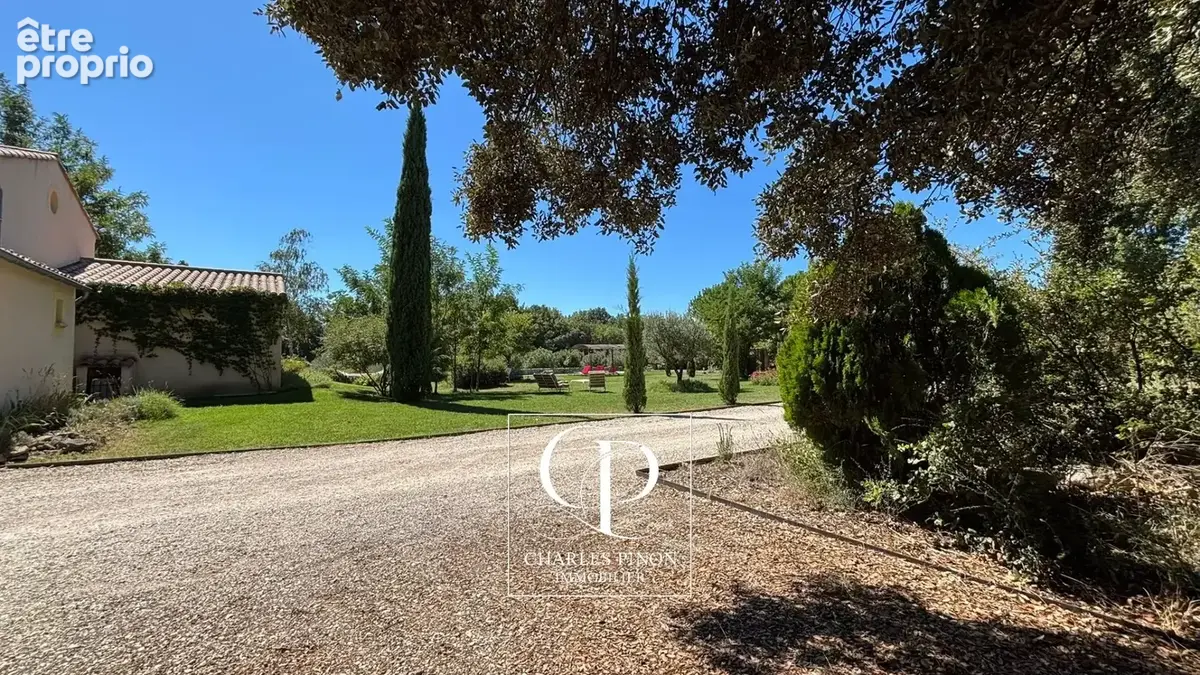 Maison à vendre 7 pièces ROGNES (13) - photo 13