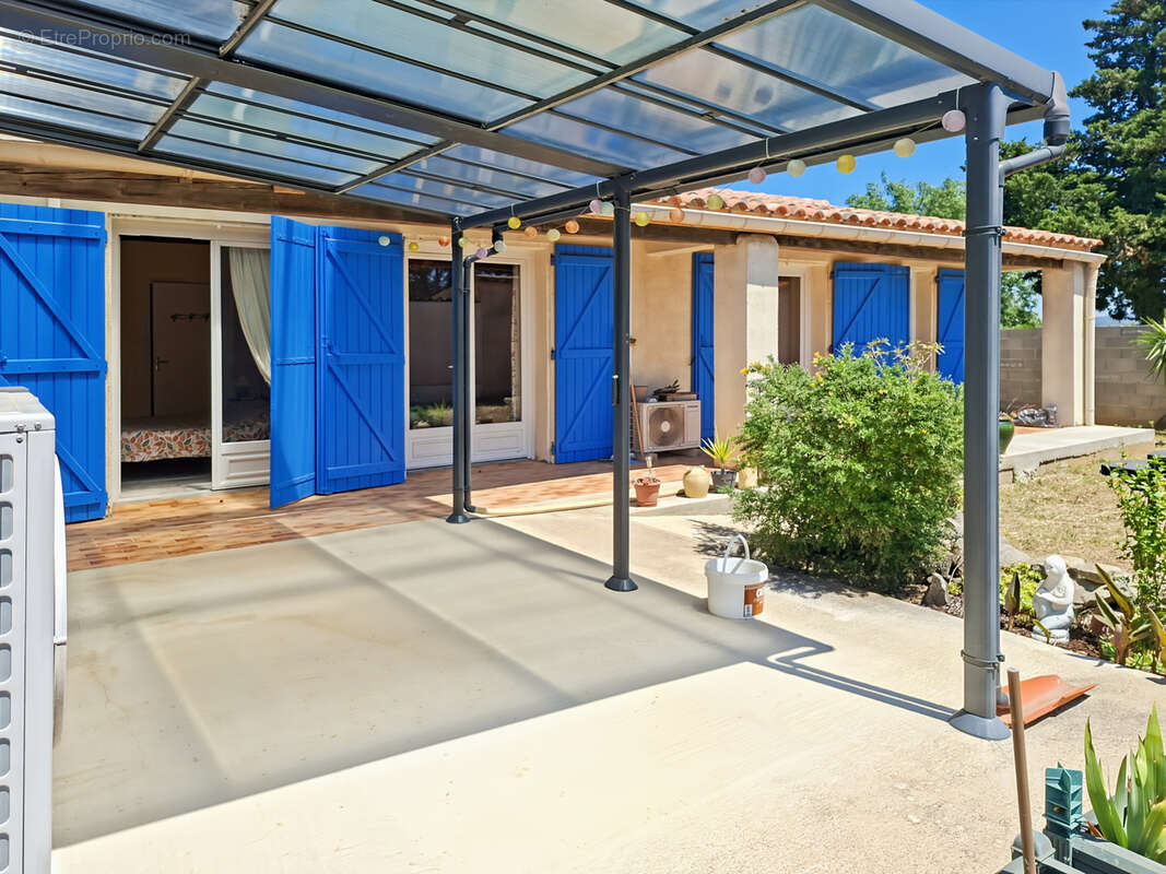 Maison à OLONZAC