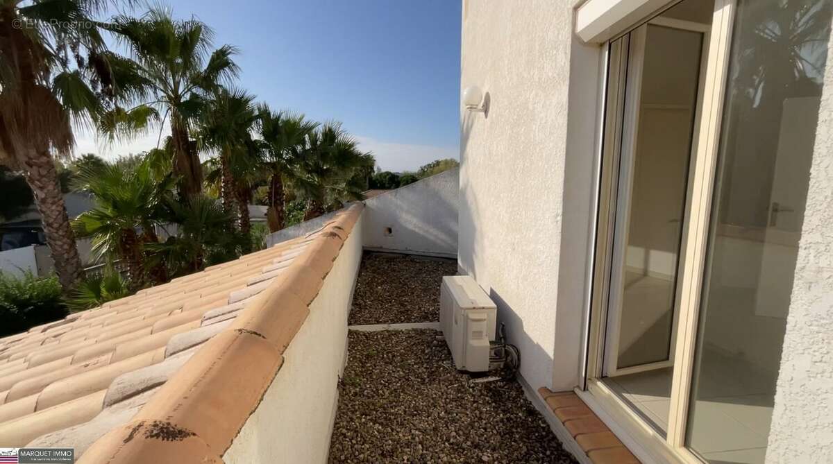 Maison à LIGNAN-SUR-ORB