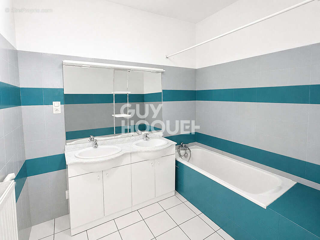 Appartement à VALS-LES-BAINS