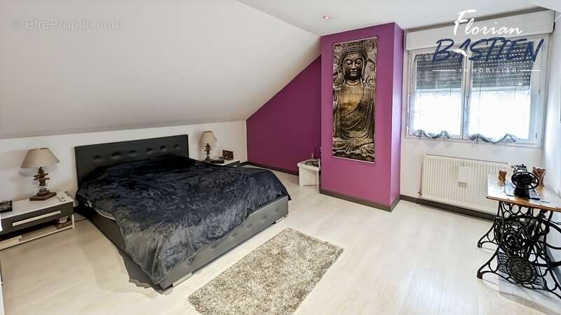 Maison à PETITE-FORET