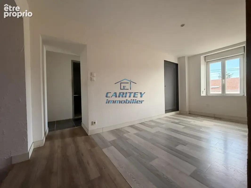 Maison de village   5 chambres   Terrain clos de 255 m2   Saint-Sauveur - photo 8